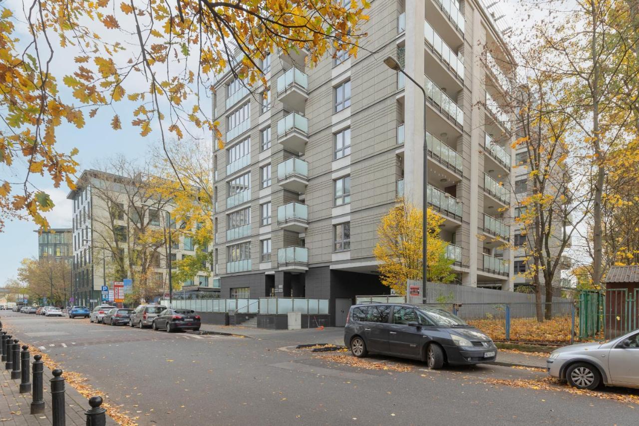 Warsaw Srodmiescie Riverside Three-Bedroom Apartment By Renters Kültér fotó